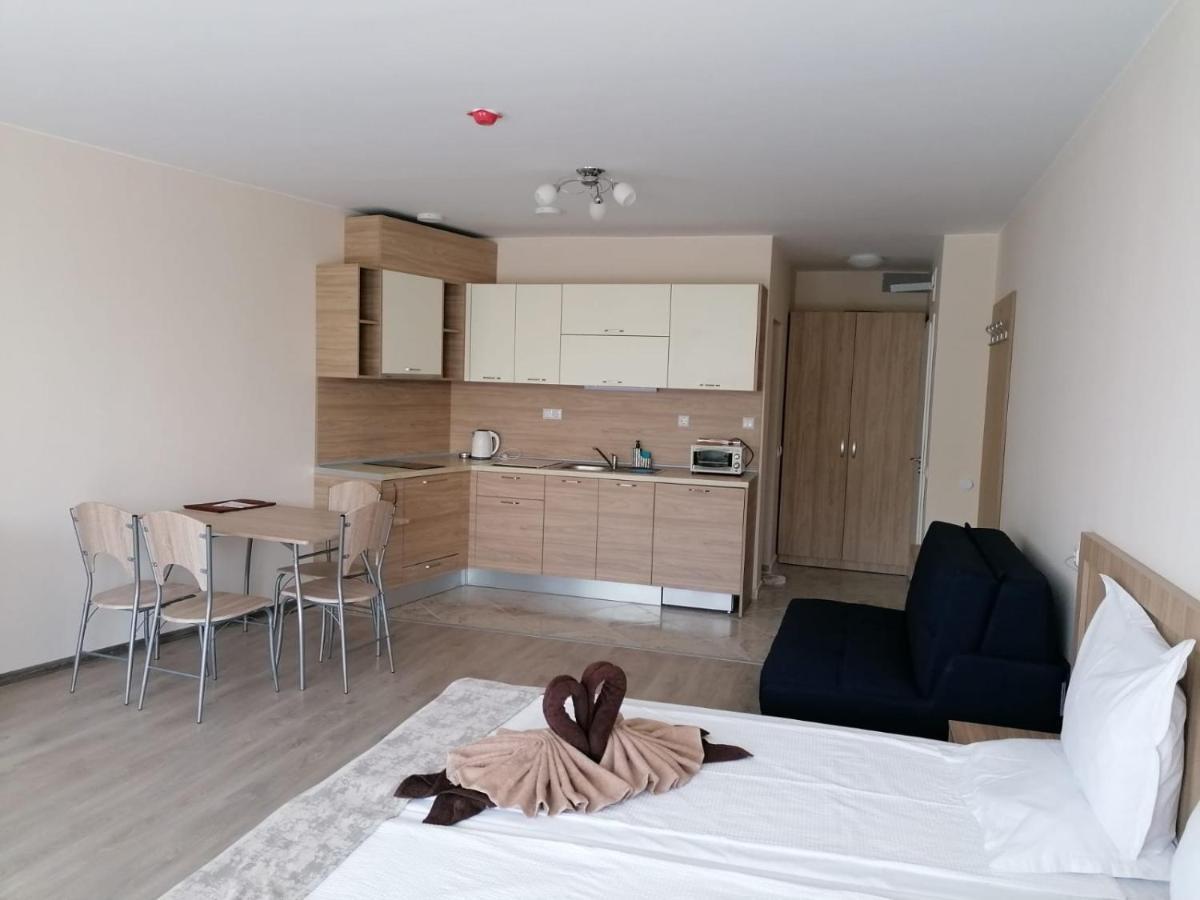 Apart Allure Dobi Aparthotel Приморско Екстериор снимка