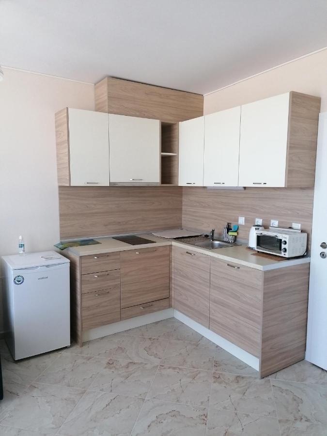 Apart Allure Dobi Aparthotel Приморско Екстериор снимка
