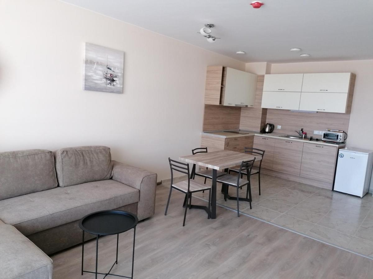 Apart Allure Dobi Aparthotel Приморско Екстериор снимка
